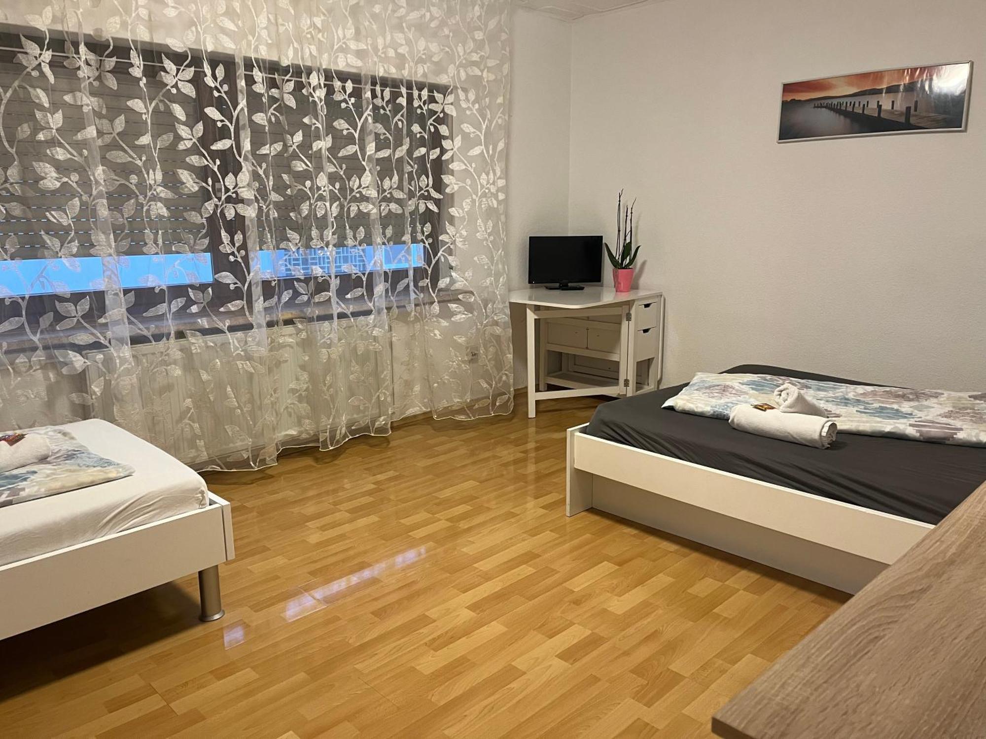 Ferienwohnung Schwetzingen Exterior foto